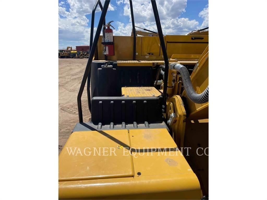 CAT 323-07 Beltegraver