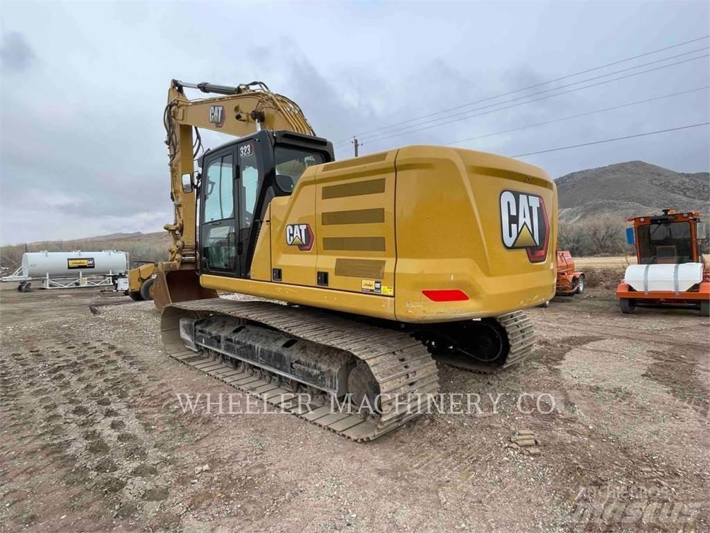 CAT 323 CF Beltegraver