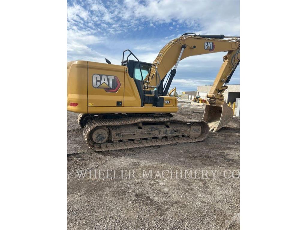 CAT 323 CF Beltegraver