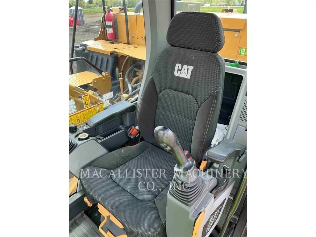 CAT 323 LR Beltegraver