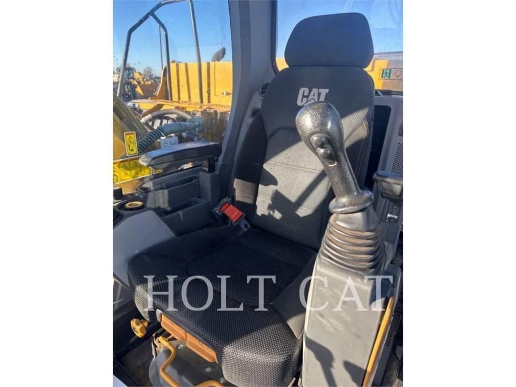 CAT 323 TC Beltegraver