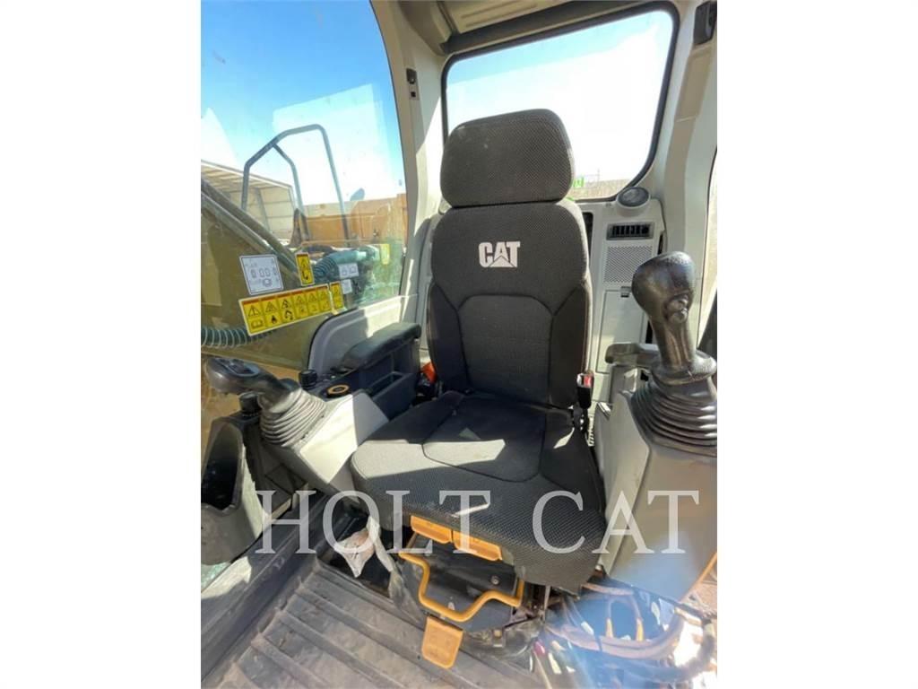 CAT 323 TC Beltegraver