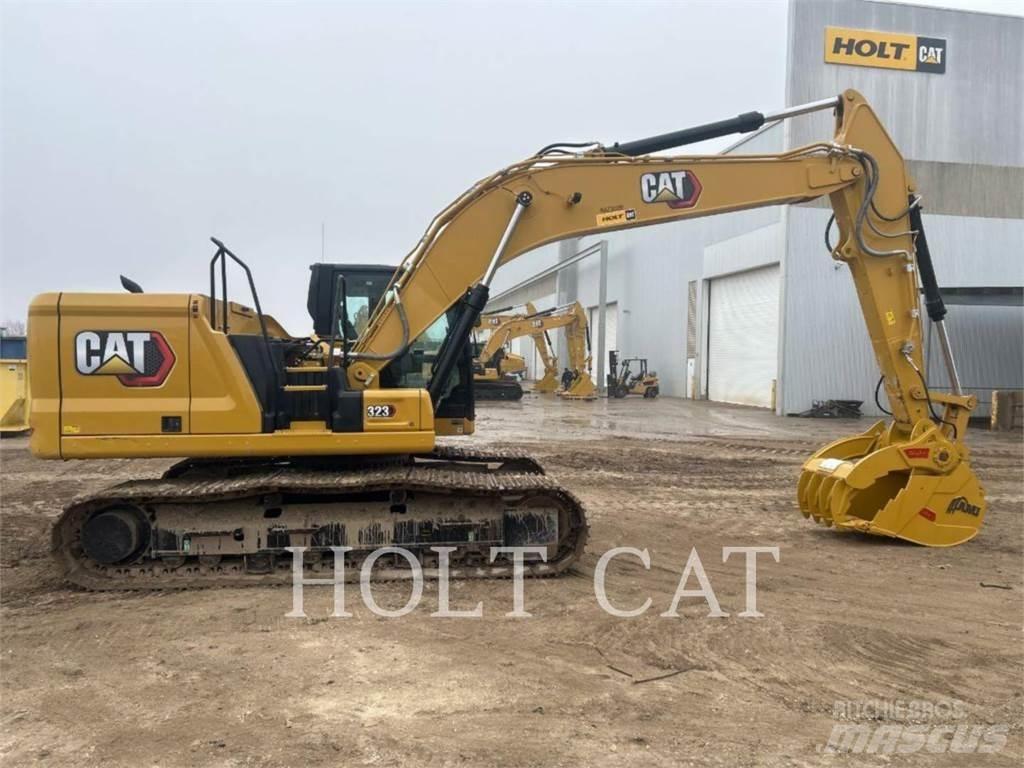 CAT 323 TC Beltegraver