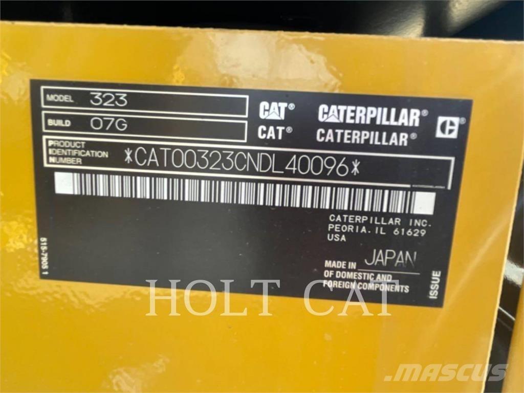 CAT 323 TC Beltegraver