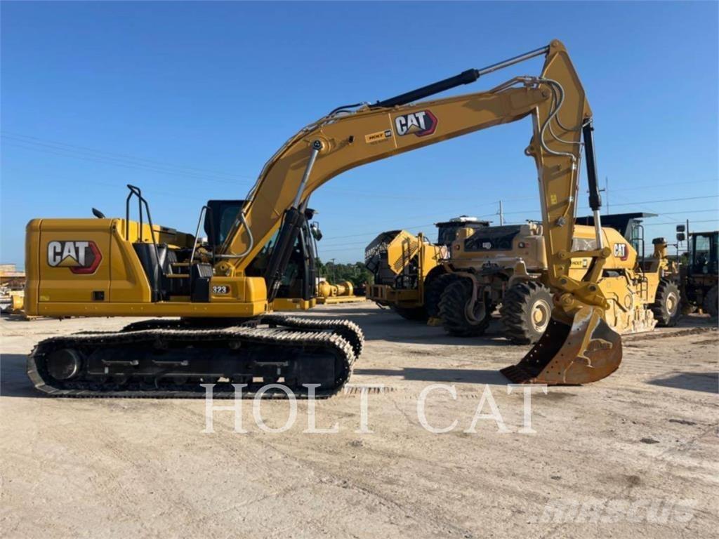 CAT 323 TC Beltegraver