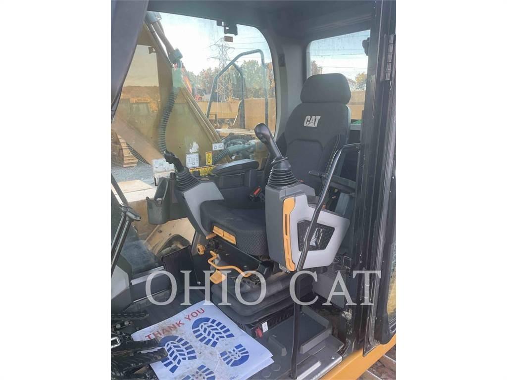 CAT 323 TCS Beltegraver