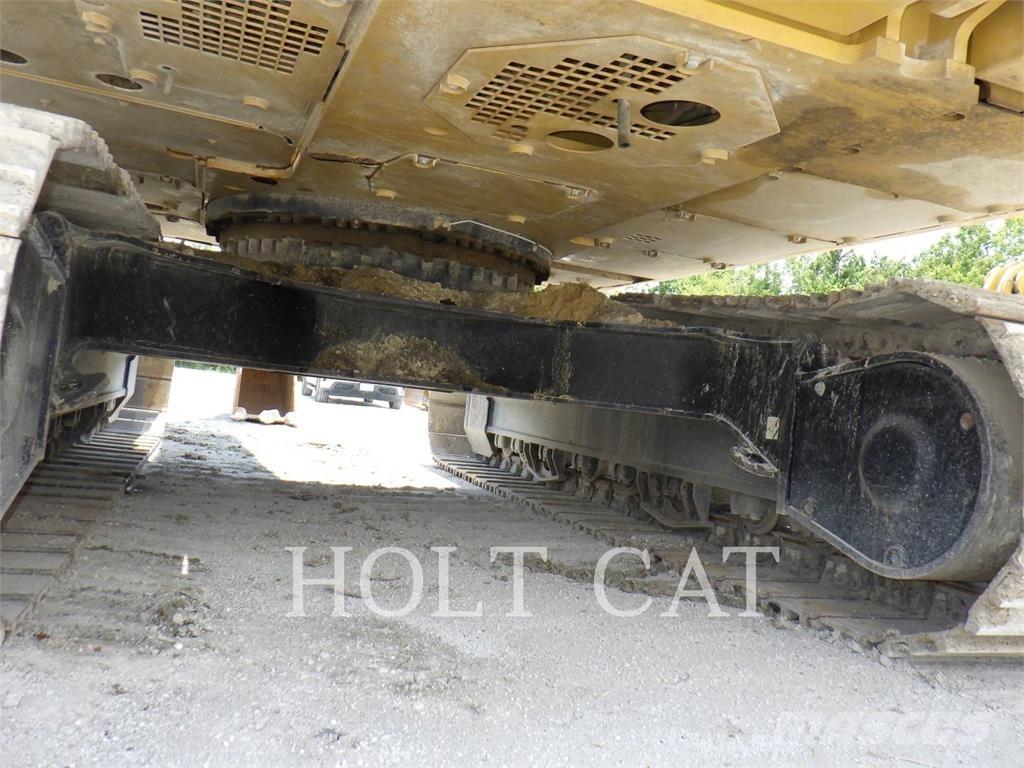 CAT 32307 Beltegraver
