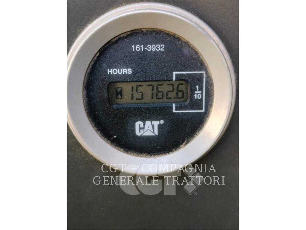 CAT 323D Beltegraver