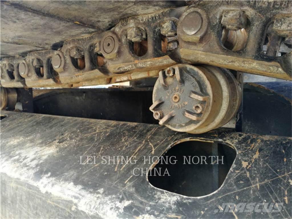 CAT 323D2L Beltegraver