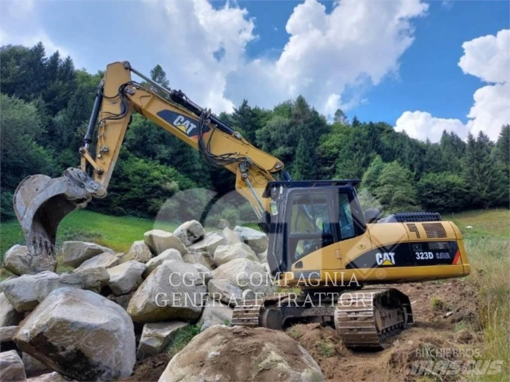 CAT 323DSA Beltegraver