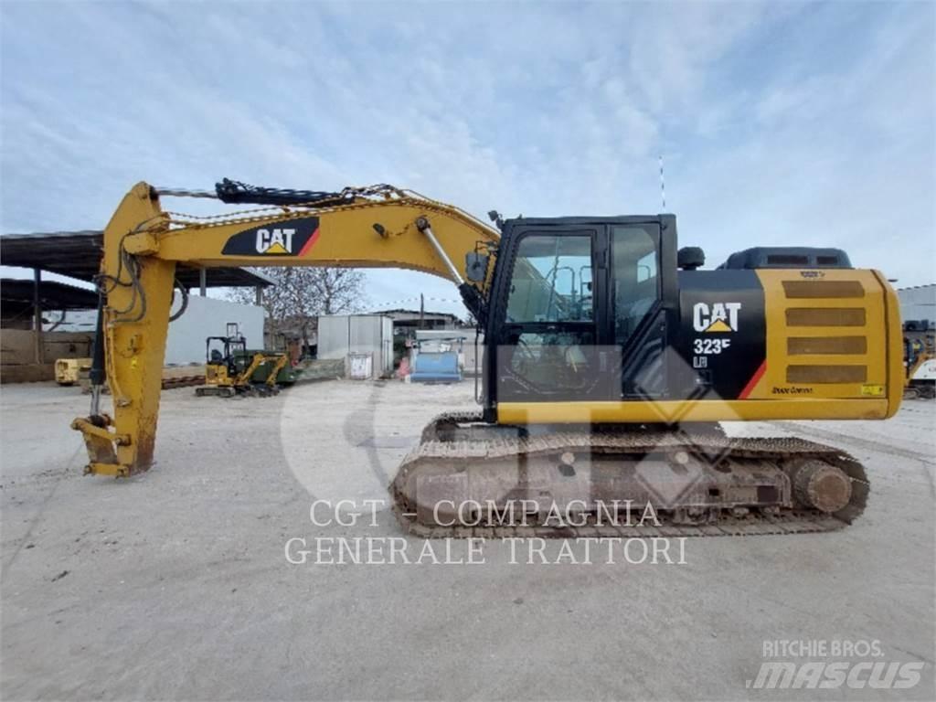 CAT 323E Beltegraver