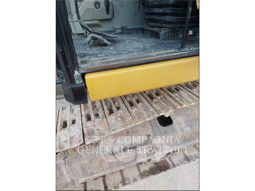 CAT 323E Beltegraver