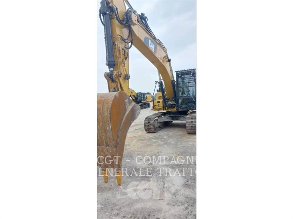 CAT 323F Beltegraver