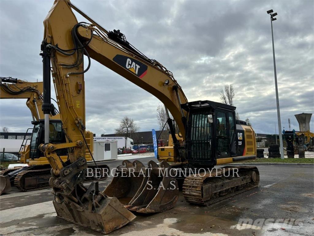 CAT 323F Beltegraver