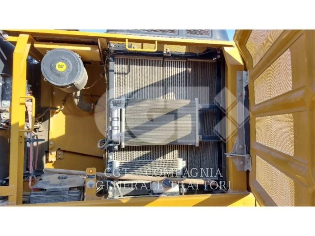 CAT 323F Beltegraver