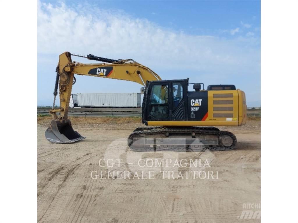 CAT 323F Beltegraver