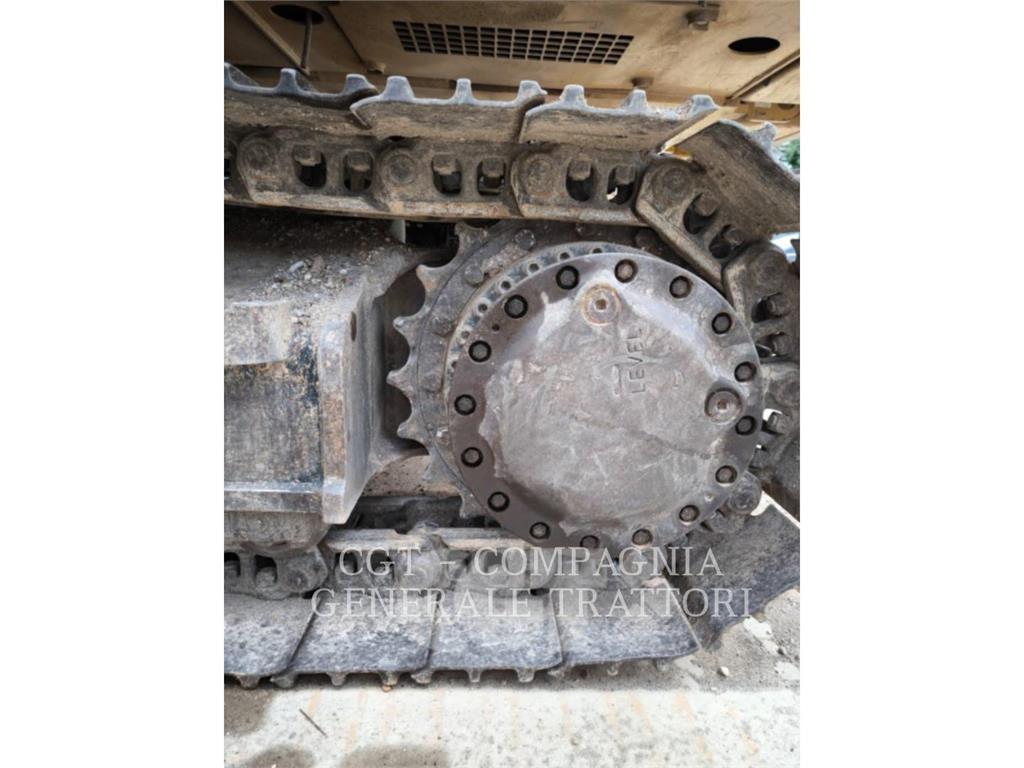 CAT 323F Beltegraver