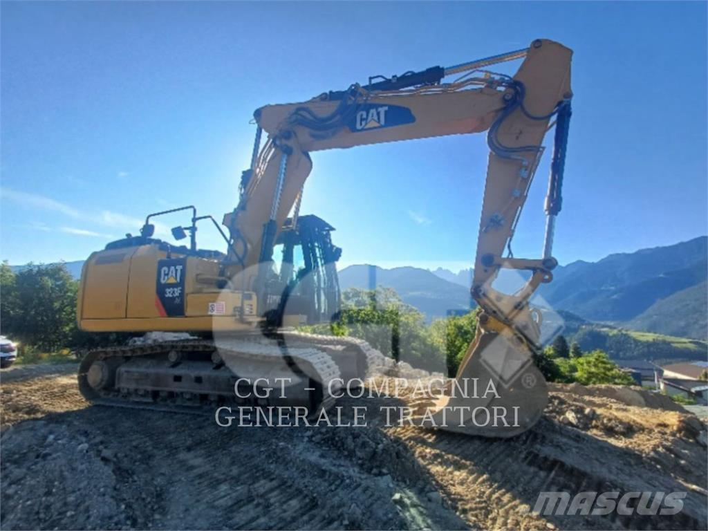 CAT 323F SA Beltegraver