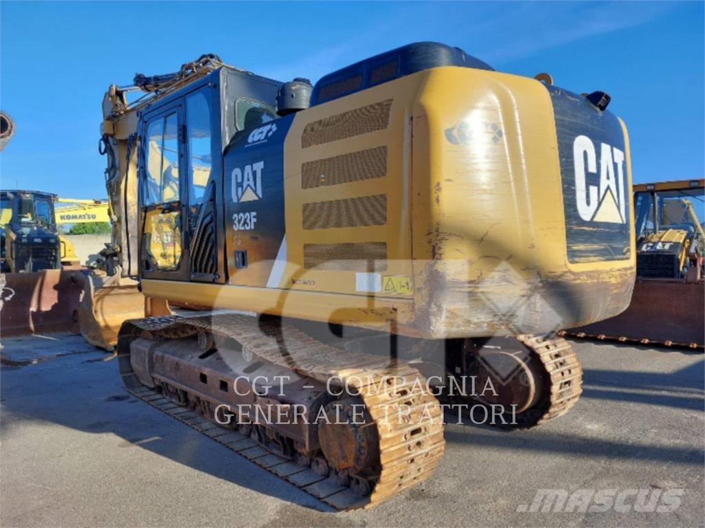 CAT 323F SA Beltegraver