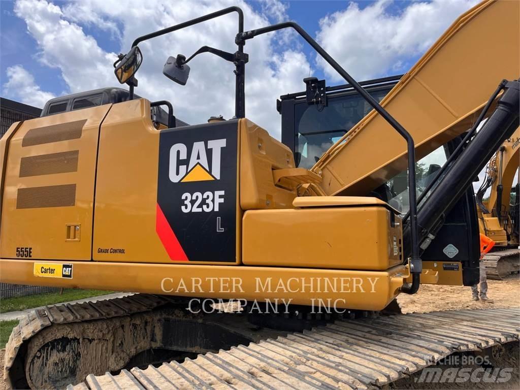 CAT 323FL Beltegraver
