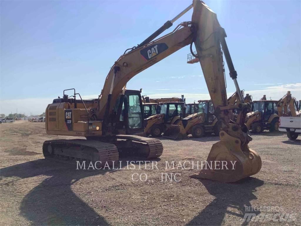 CAT 323FL Beltegraver