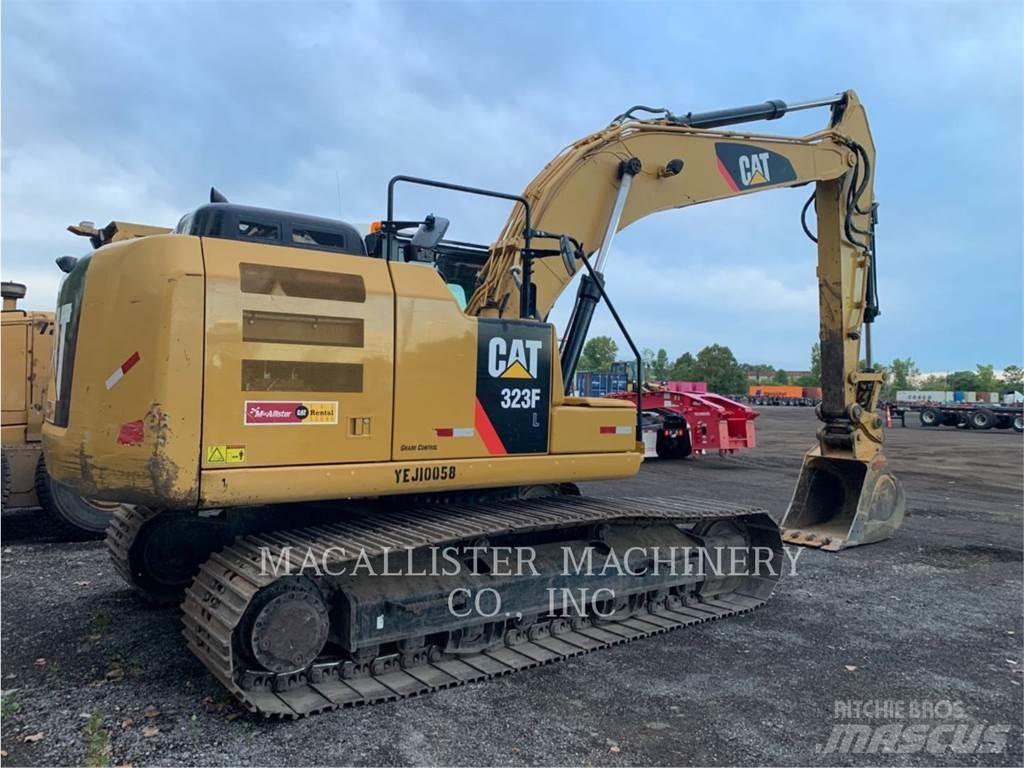 CAT 323FL Beltegraver