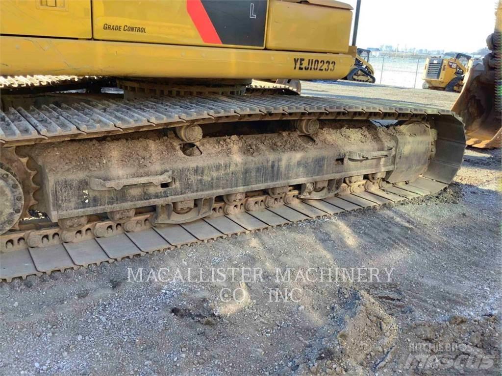 CAT 323FL Beltegraver