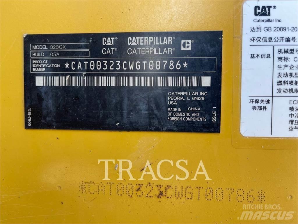 CAT 323GX Beltegraver