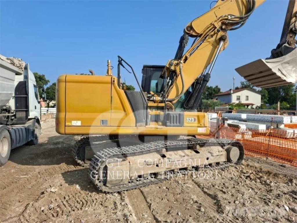 CAT 323LN Beltegraver