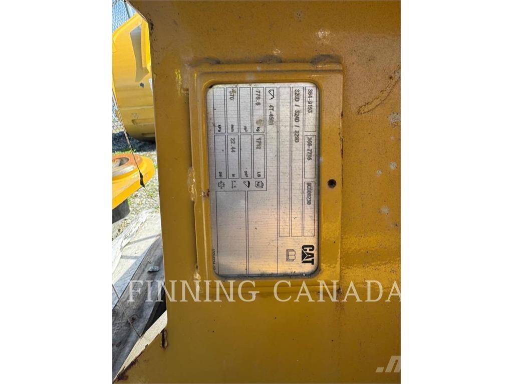 CAT 324-RP-51 Rippere