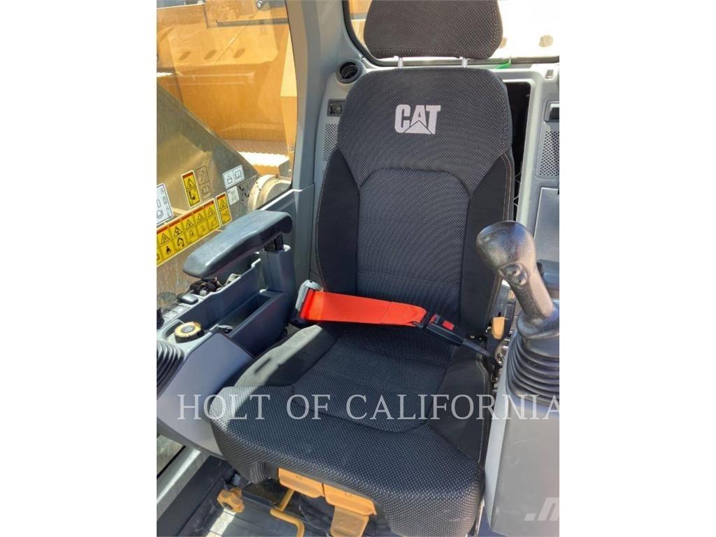 CAT 325 2D Beltegraver