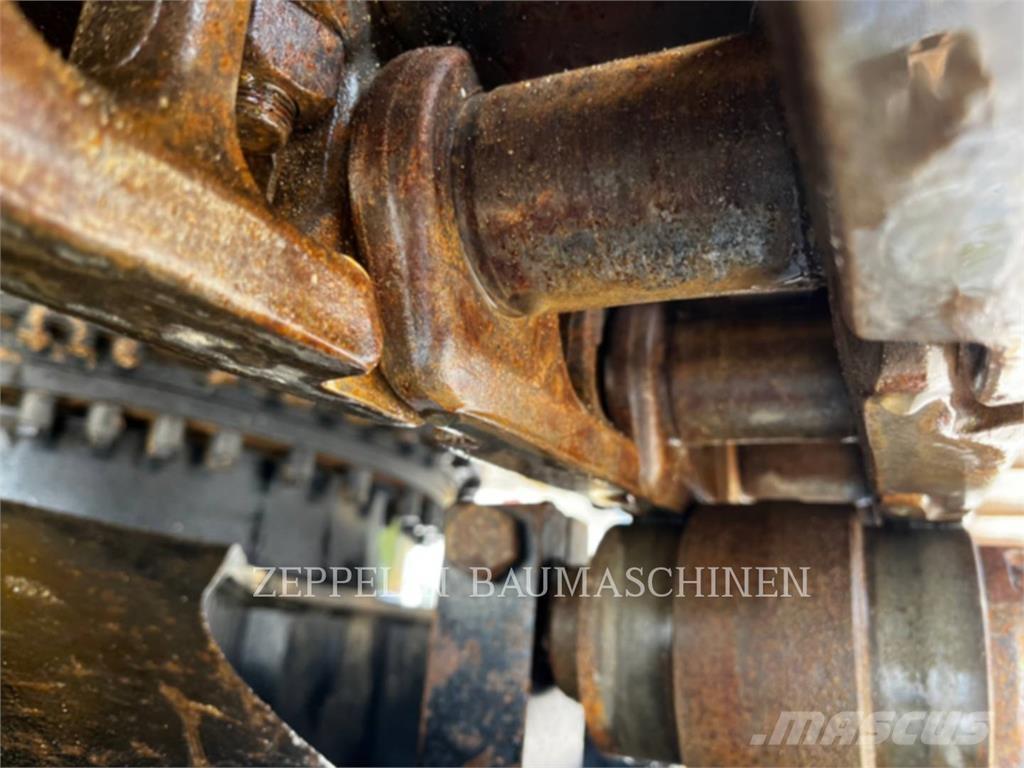 CAT 325FL Beltegraver