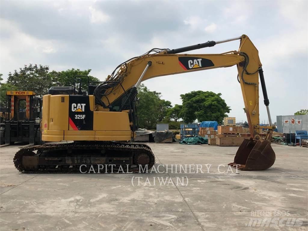 CAT 325FLCR Beltegraver