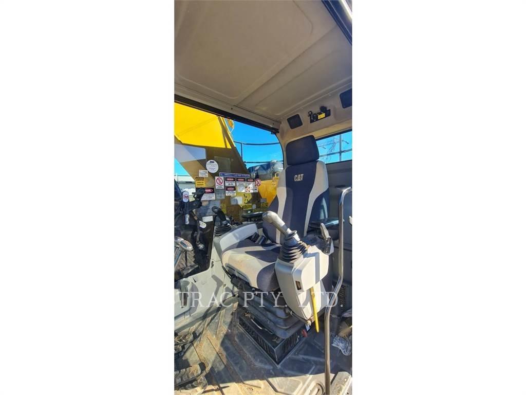 CAT 325FLCR Beltegraver