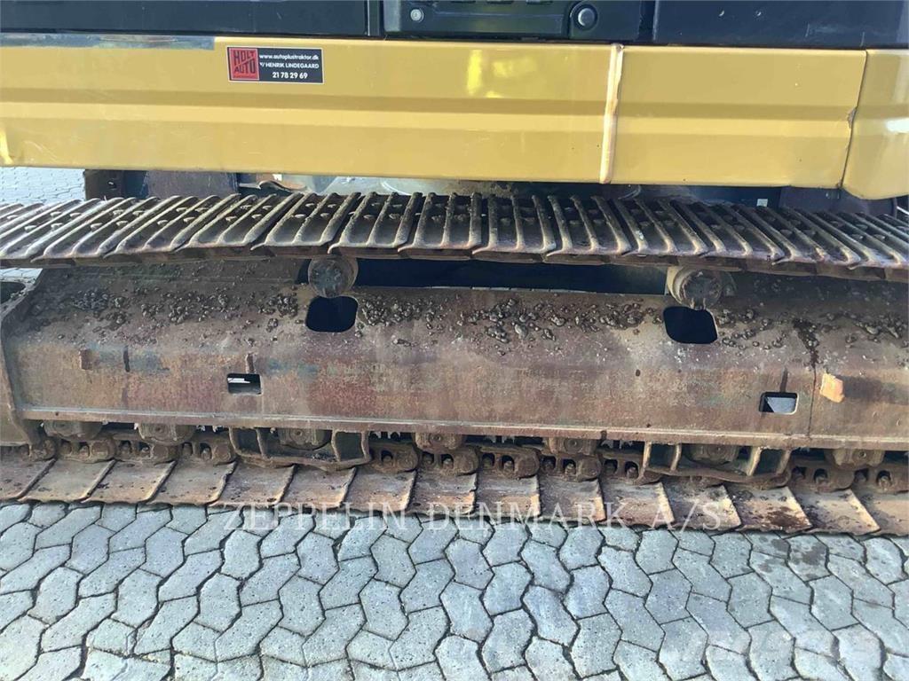 CAT 325FLCR Beltegraver