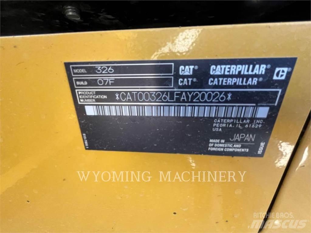 CAT 326 Beltegraver