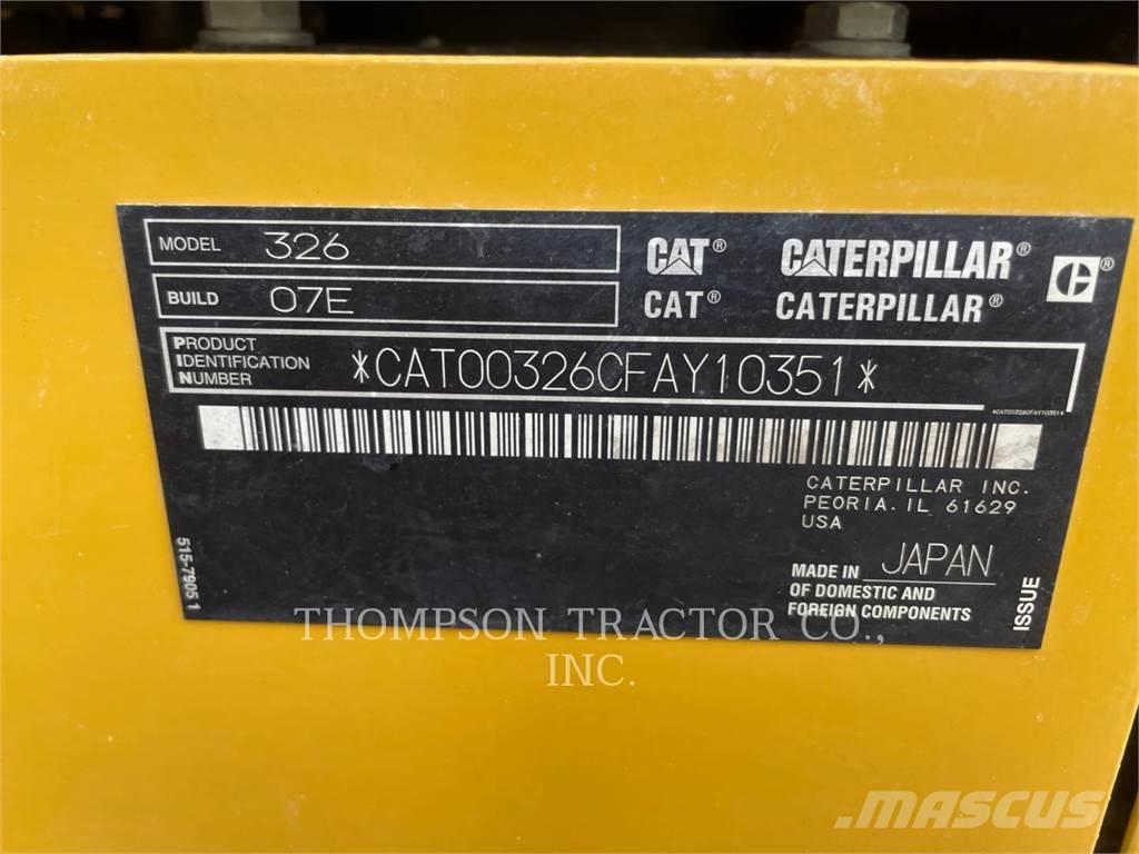 CAT 326 Beltegraver
