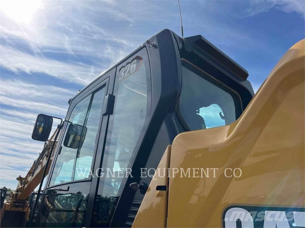 CAT 326 Beltegraver