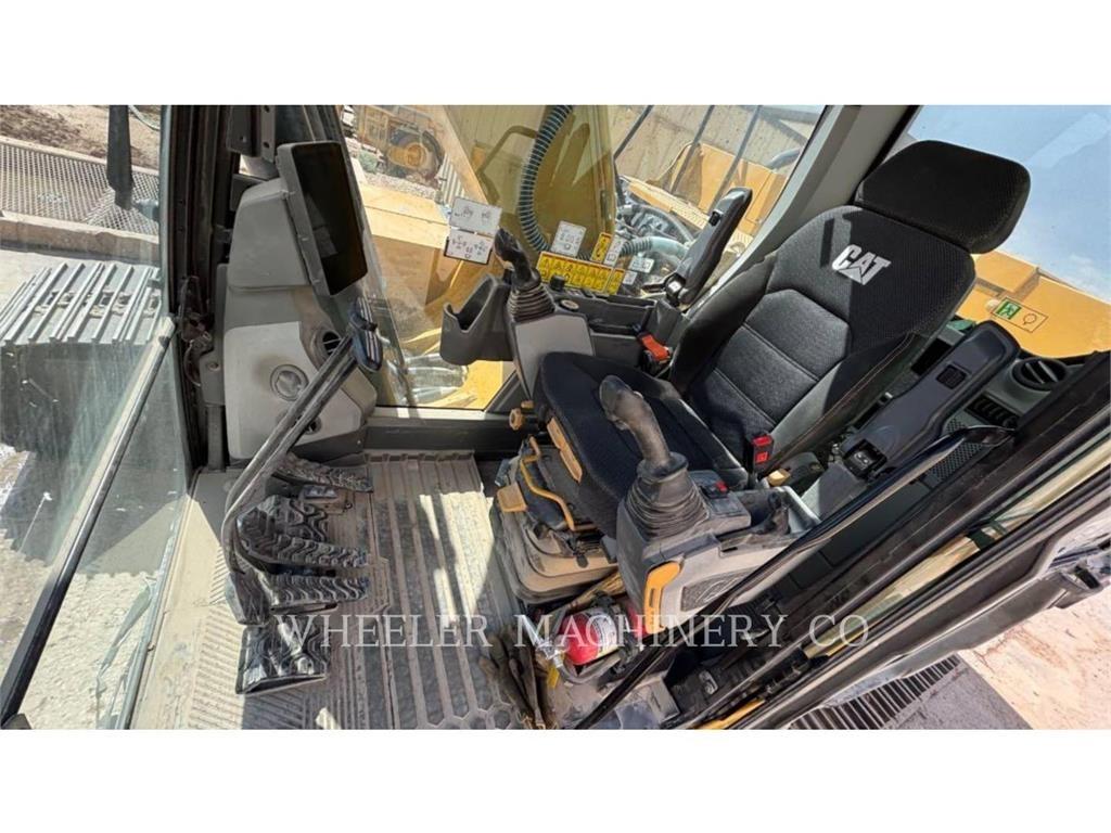 CAT 326 CF Beltegraver
