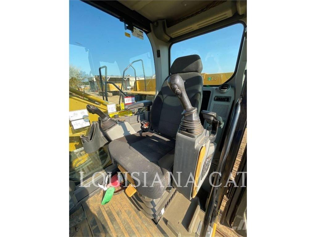 CAT 326 LR Beltegraver