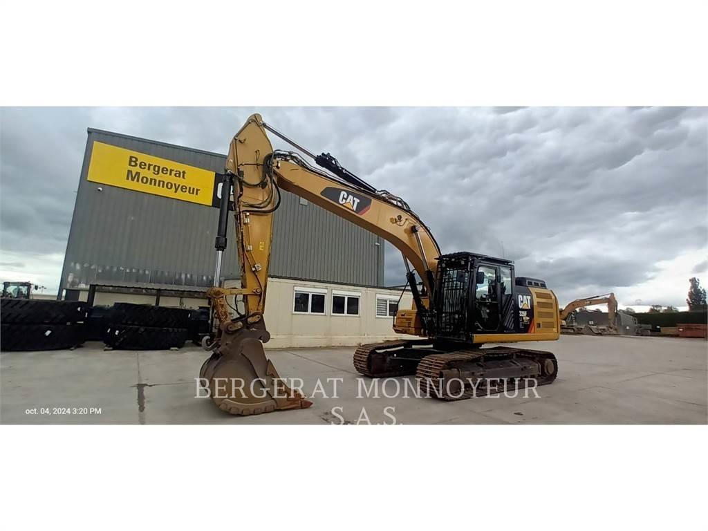CAT 326F Beltegraver
