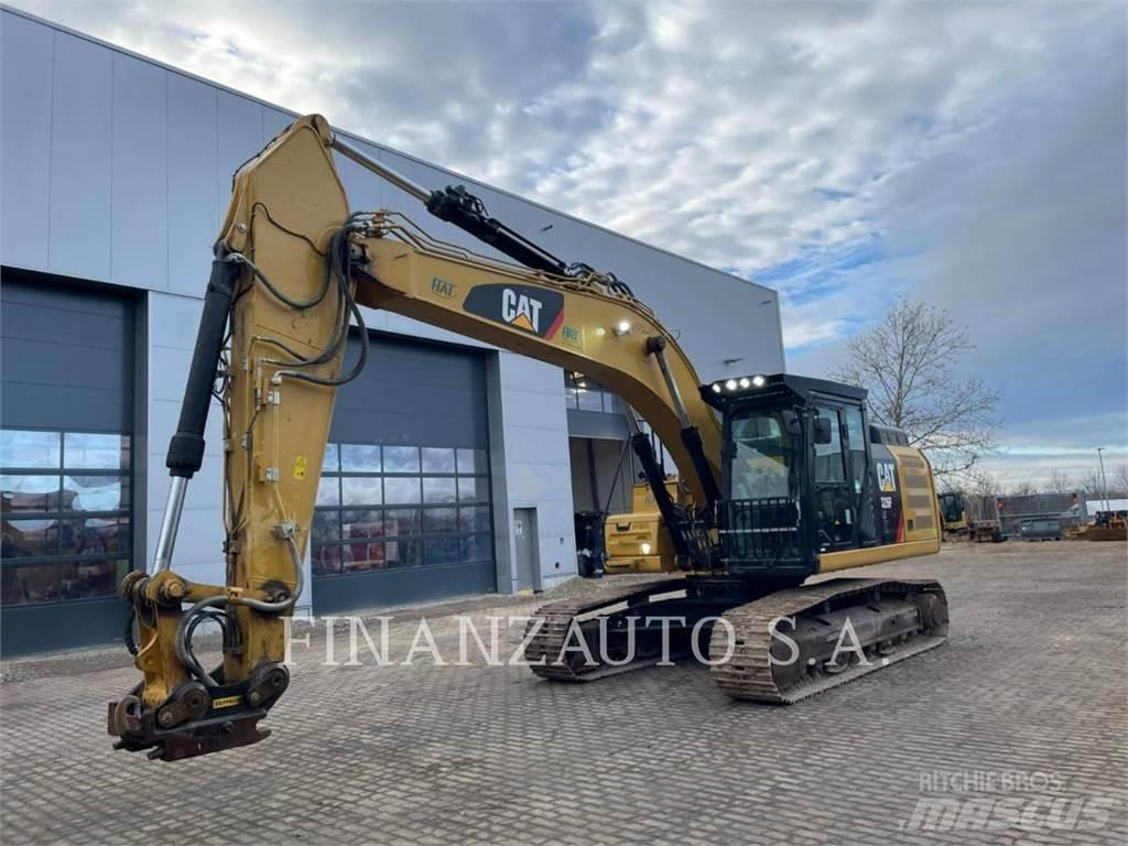 CAT 326F Beltegraver