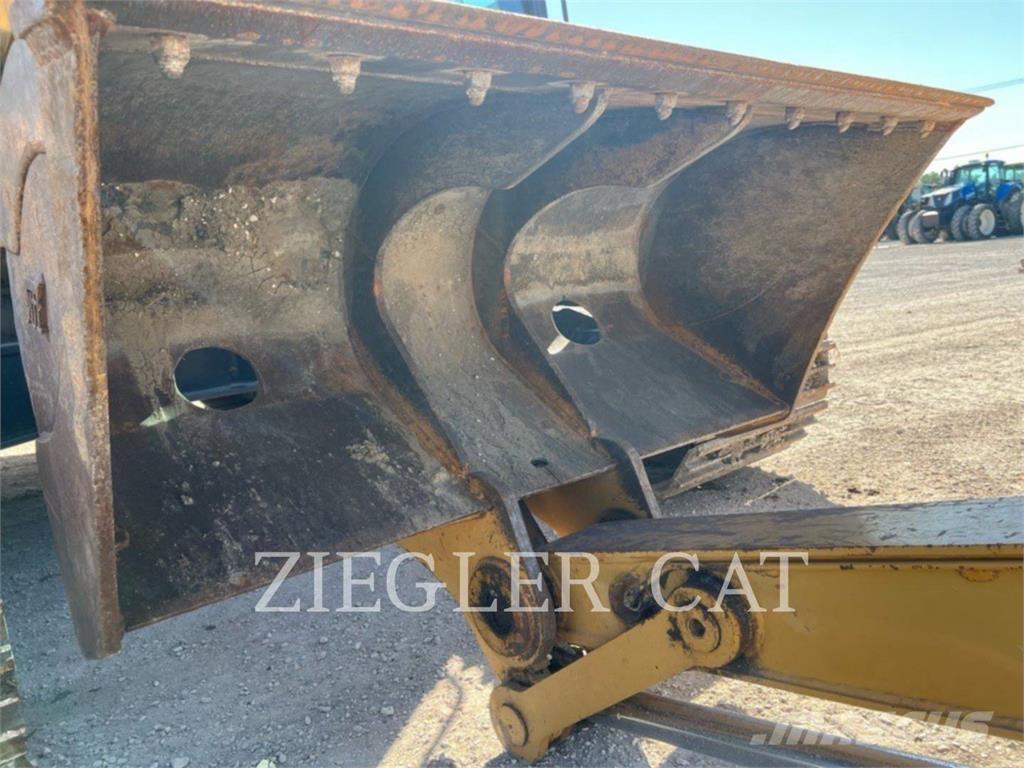 CAT 326F Beltegraver