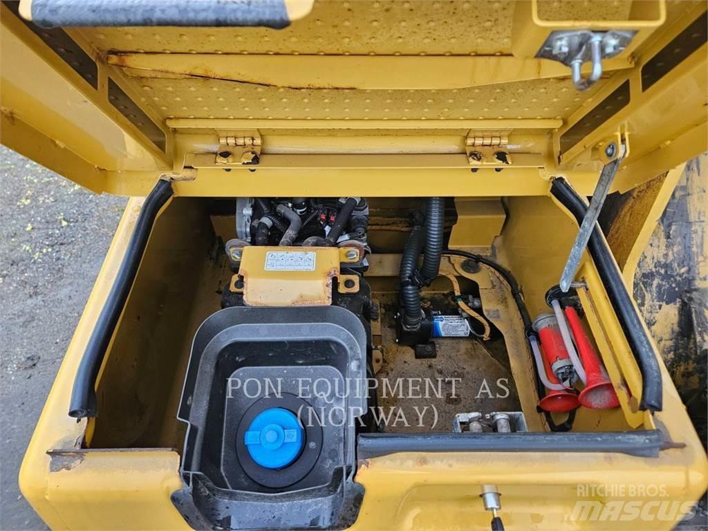 CAT 326FL Beltegraver