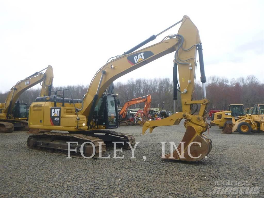 CAT 326FL Beltegraver