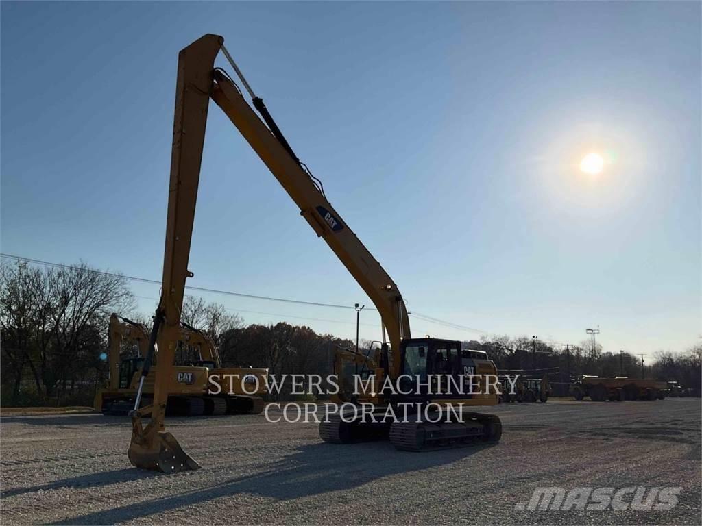 CAT 326FL Beltegraver