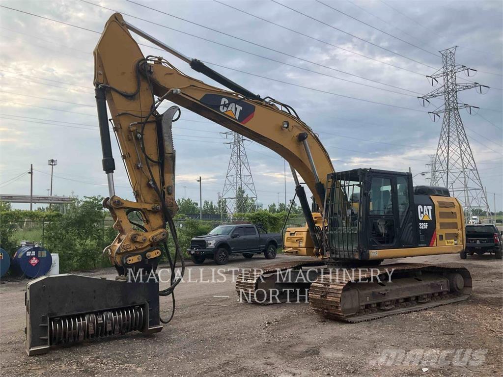 CAT 326FL PTQ Beltegraver