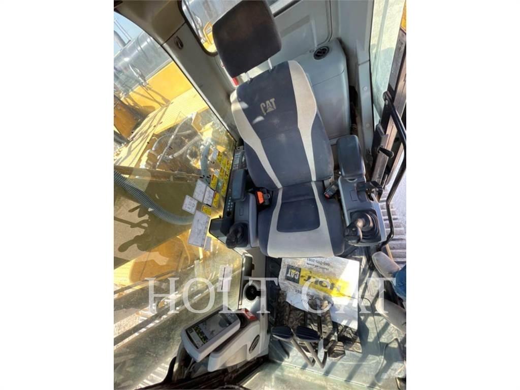 CAT 326FL TC Beltegraver