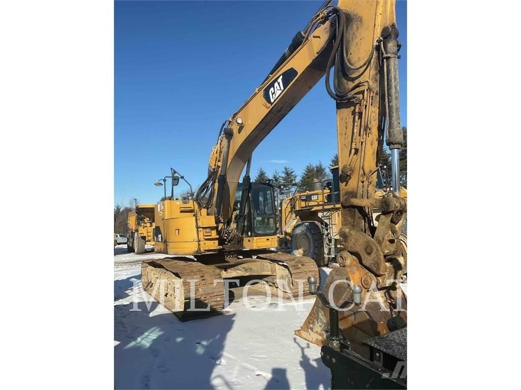 CAT 328D L CR Beltegraver
