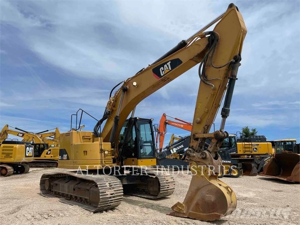 CAT 328DL CR Beltegraver